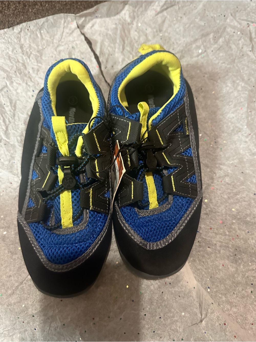 Northside Water Shoes size 3 youth